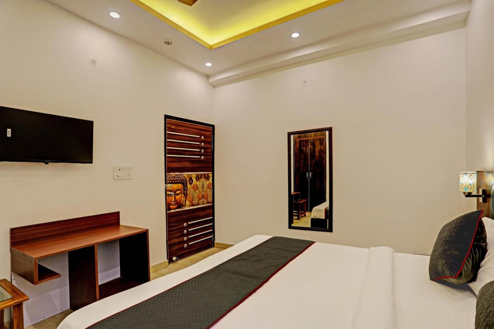 Hotel Golden Prime King New Delhi Eksteriør billede